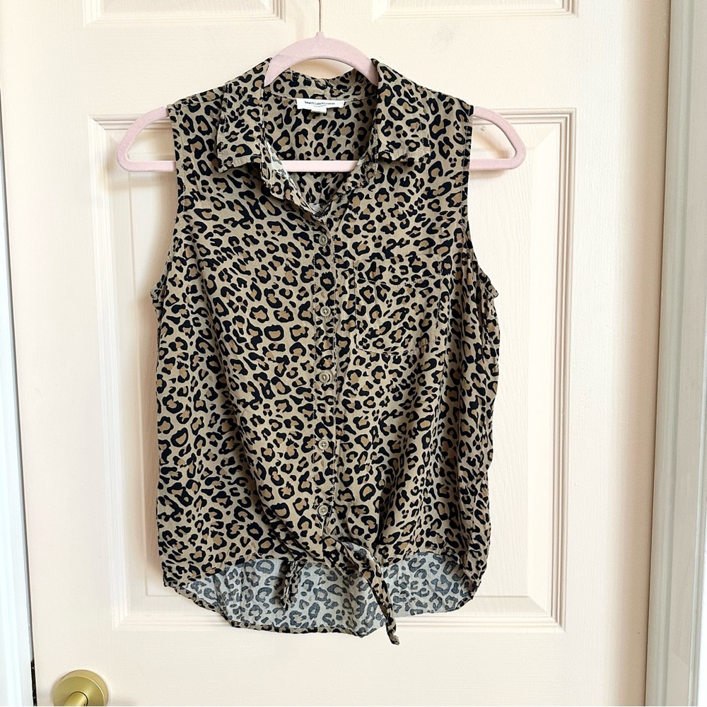 Animal print beach lunch lounge button up
